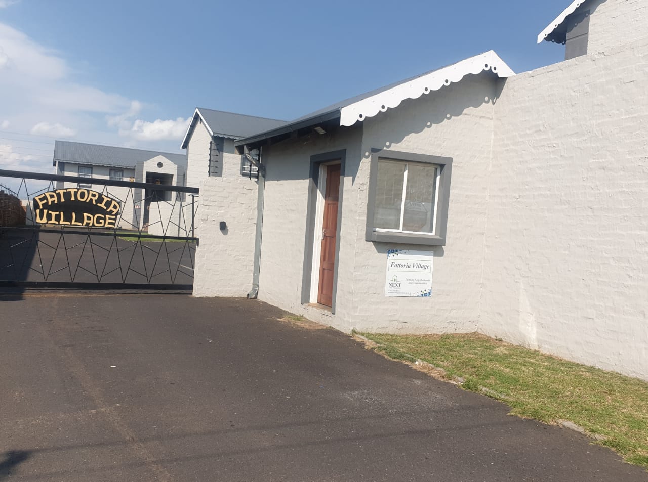 2 Bedroom Apartment / flat for sale in Witbank Ext 10 P24110921008