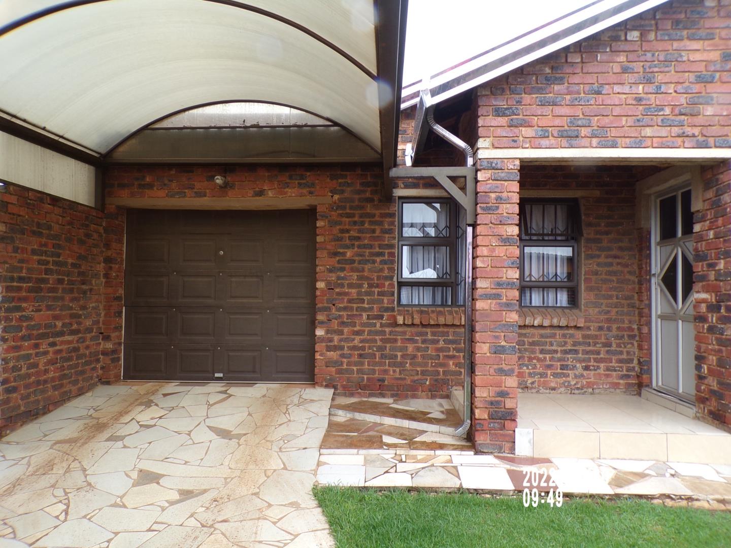 3 Bedroom House for sale in Evaton Small Farms P24110923190