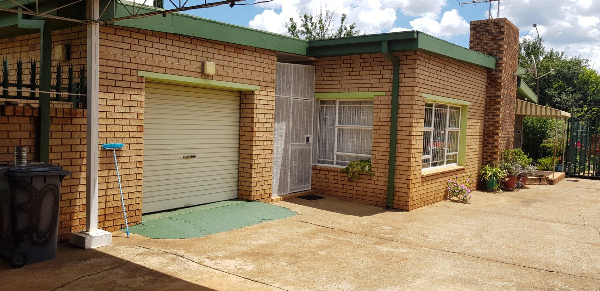 Property and houses for sale in Carletonville Carletonville Property Page 11