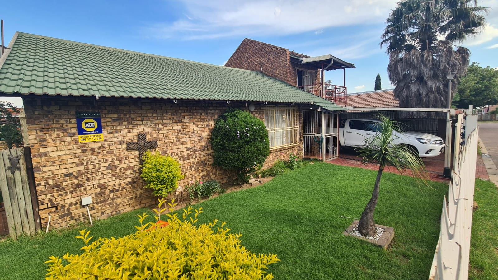 Reyno Ridge Property Property and houses for sale in Reyno Ridge