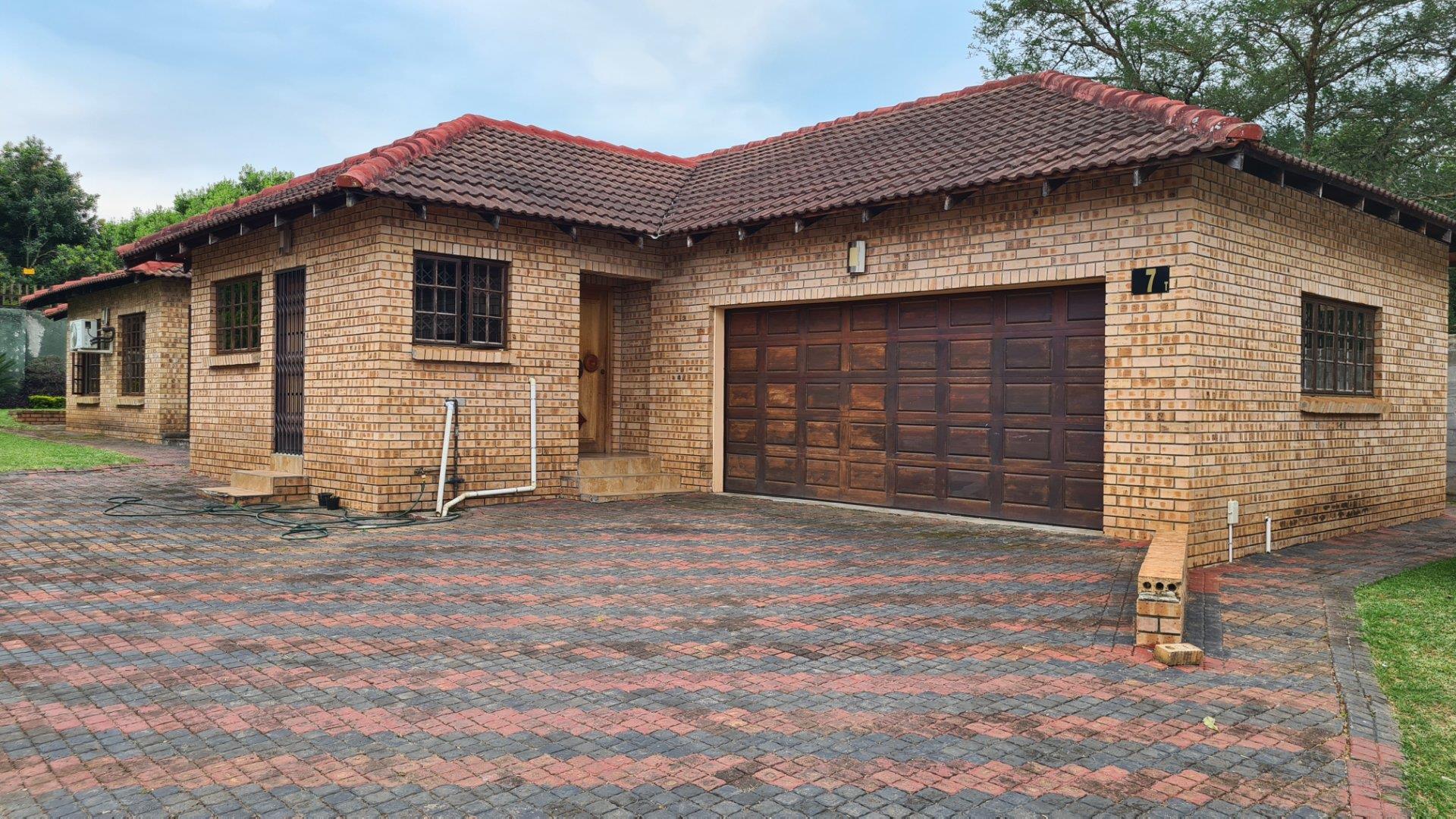 4 Bedroom House for sale in White River Ext 49 13 Leeukop Road P24