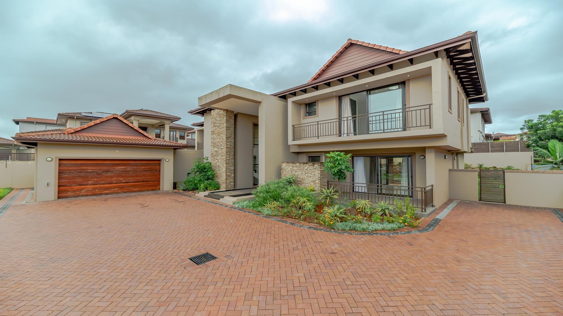 5 Bedroom House for sale in Izinga Estate P24110967682