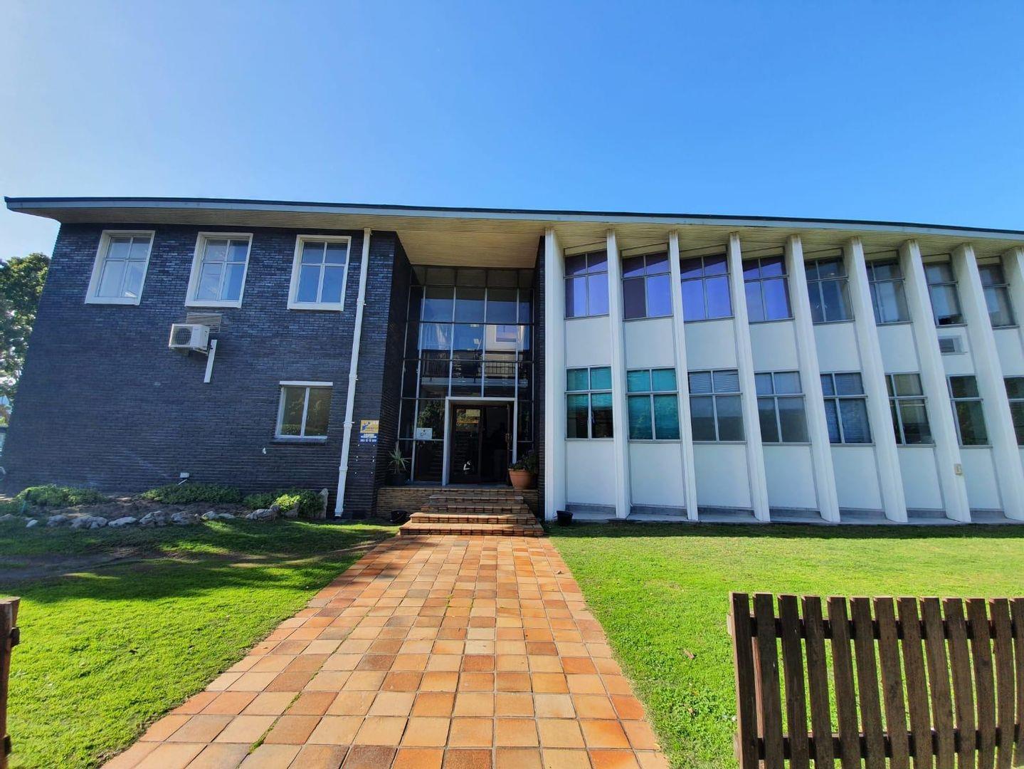 Pinelands, Cape Town Property Property and houses to rent in