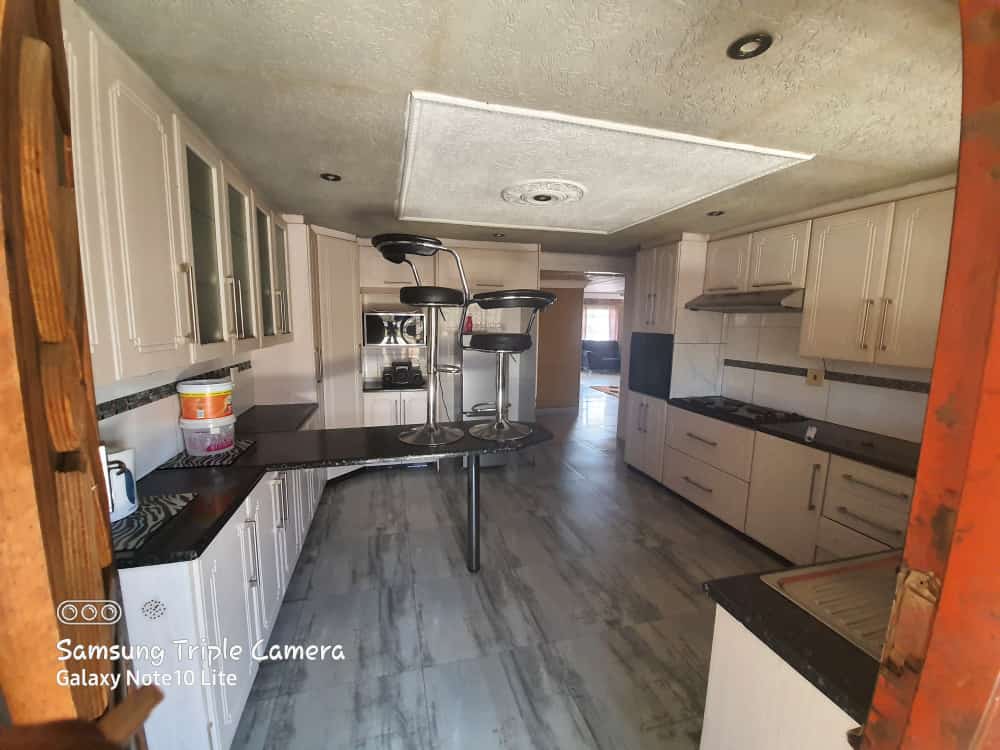 3 Bedroom House for sale in Beverley Hills P24110974843