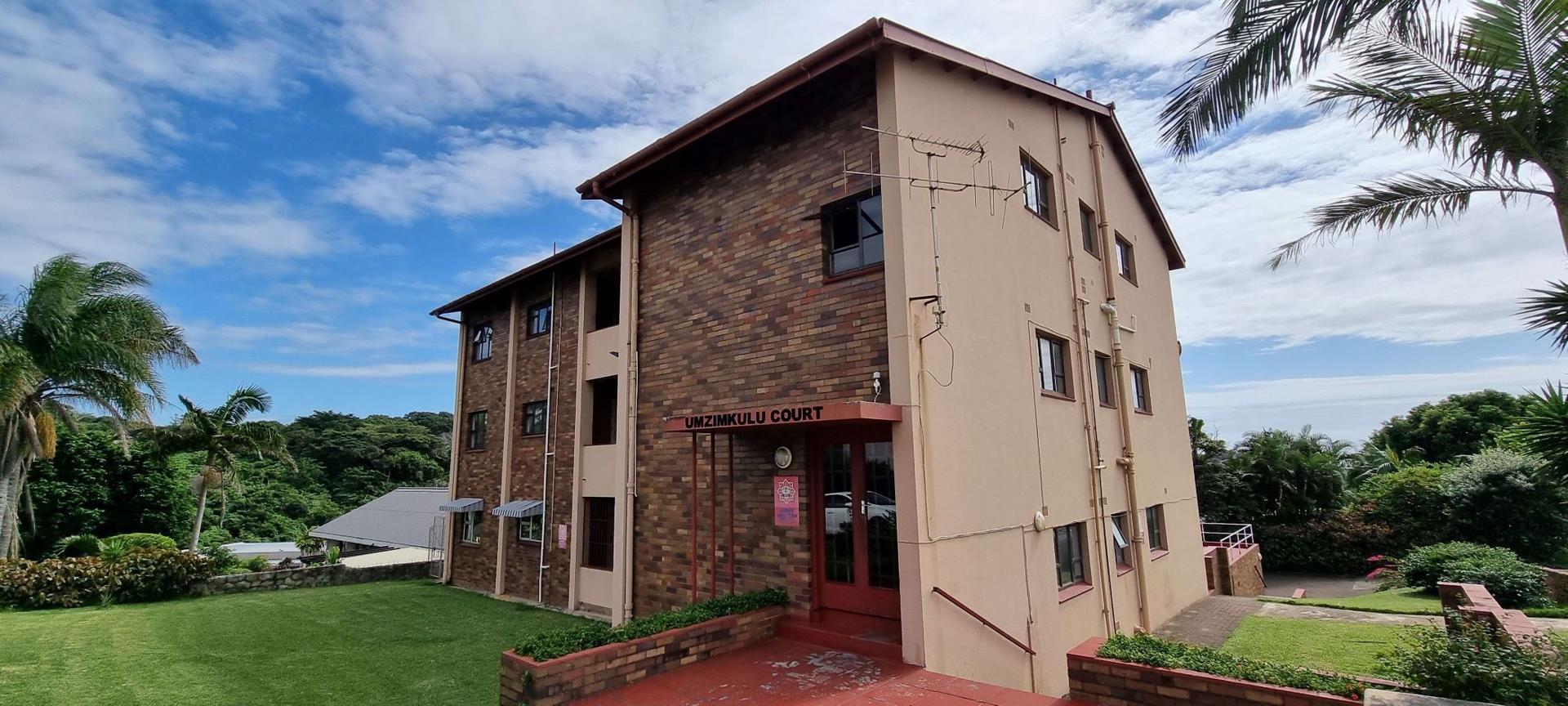 2 Bedroom Apartment / flat for sale in Port Shepstone Central 4 Street P24112354350