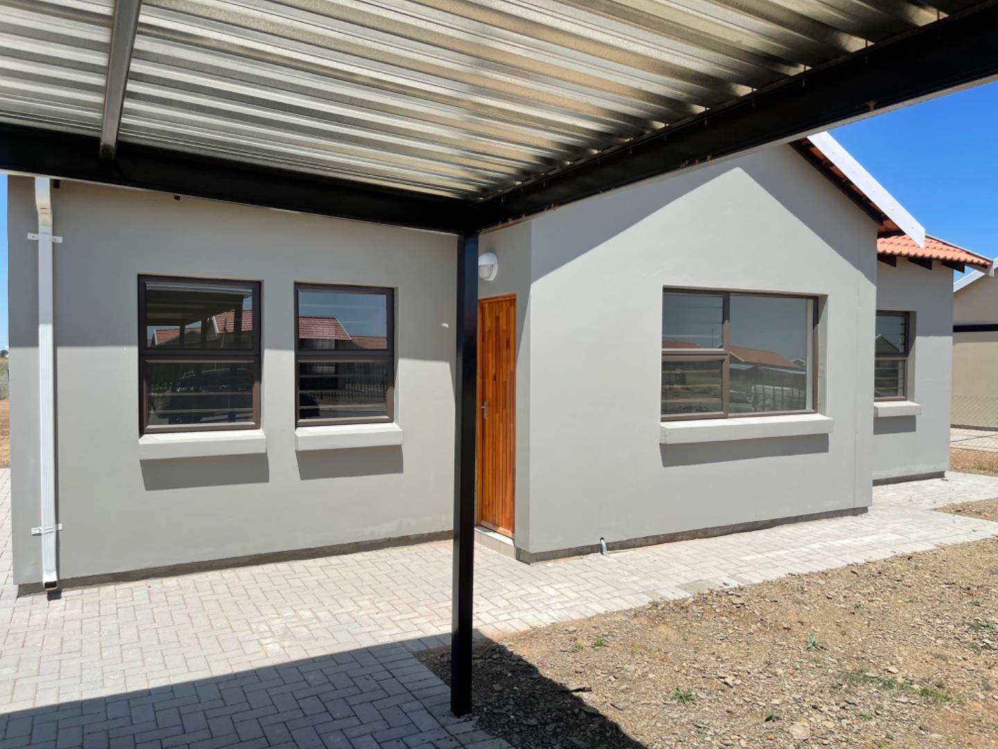 3 Bedroom House for sale in Hillside View P24110980492