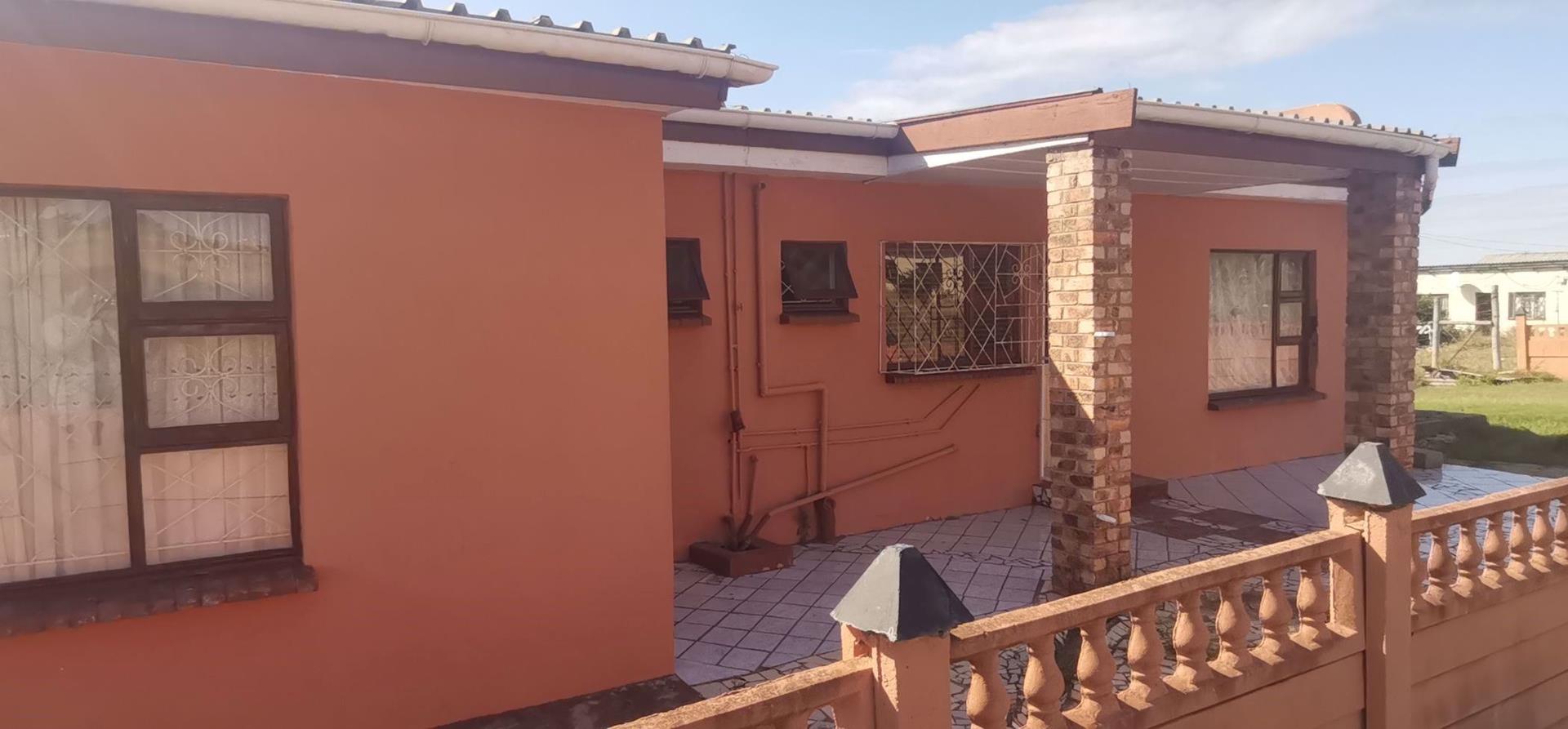 3 Bedroom House for sale in King Williams Town Central P24111015417