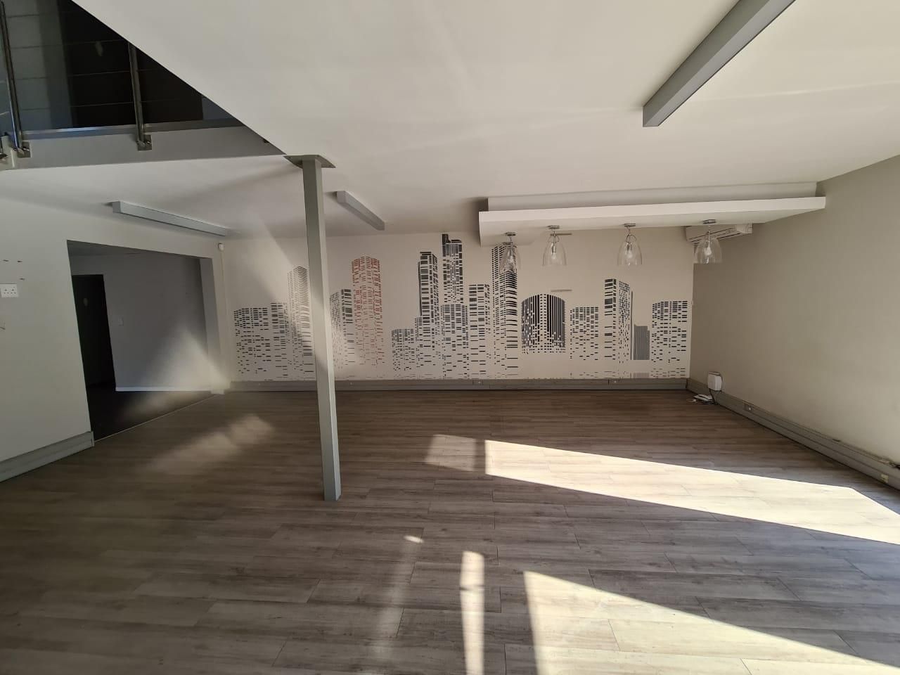 Commercial property to rent in Mount P24108803991