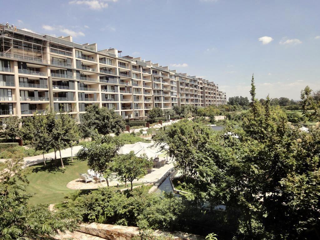 2 Bedroom Apartment / flat for sale in Houghton Estate P24111140274