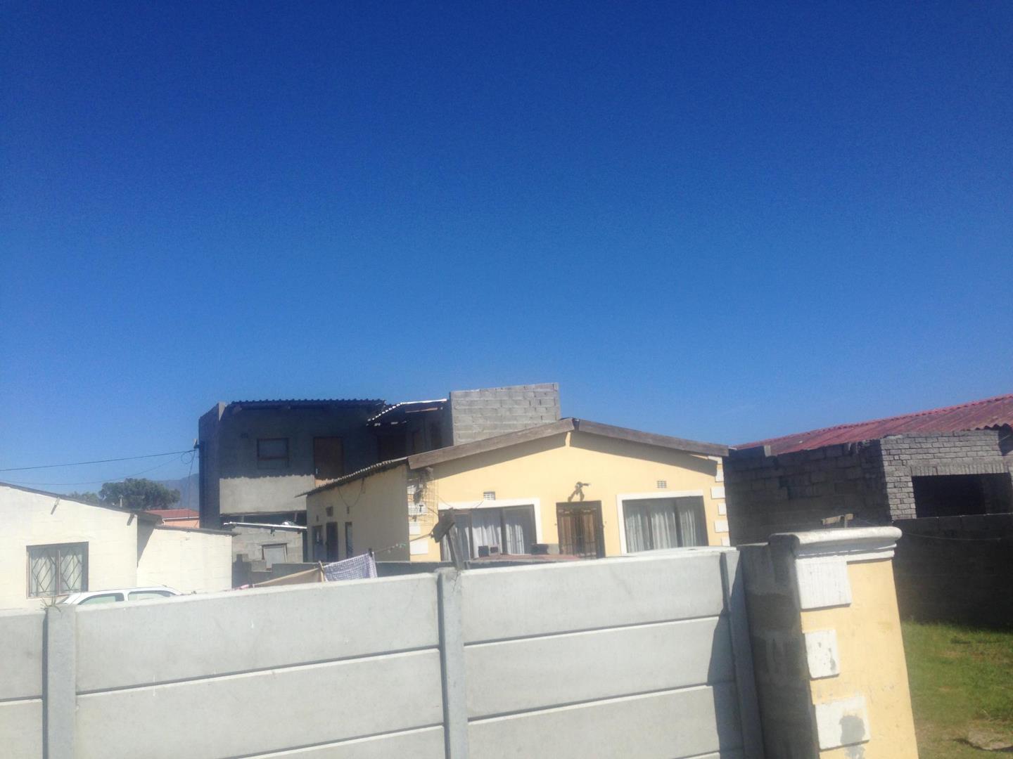 Manenberg Property Property and houses for sale in Manenberg