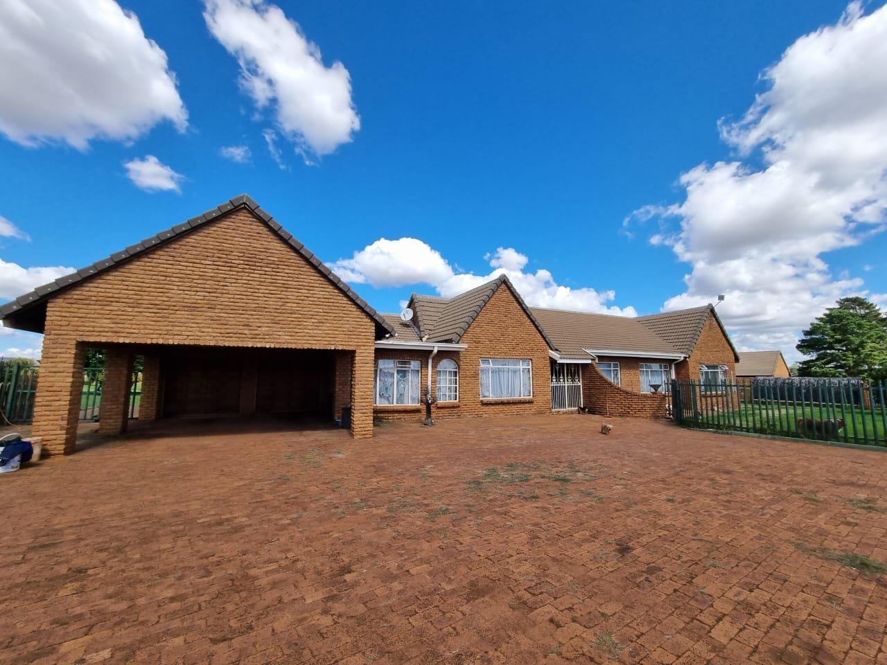 Farm for sale in Hallgate P24112279972