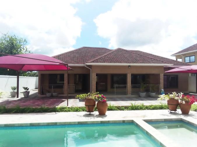 3 Bedroom House to Rent in Waterfalls