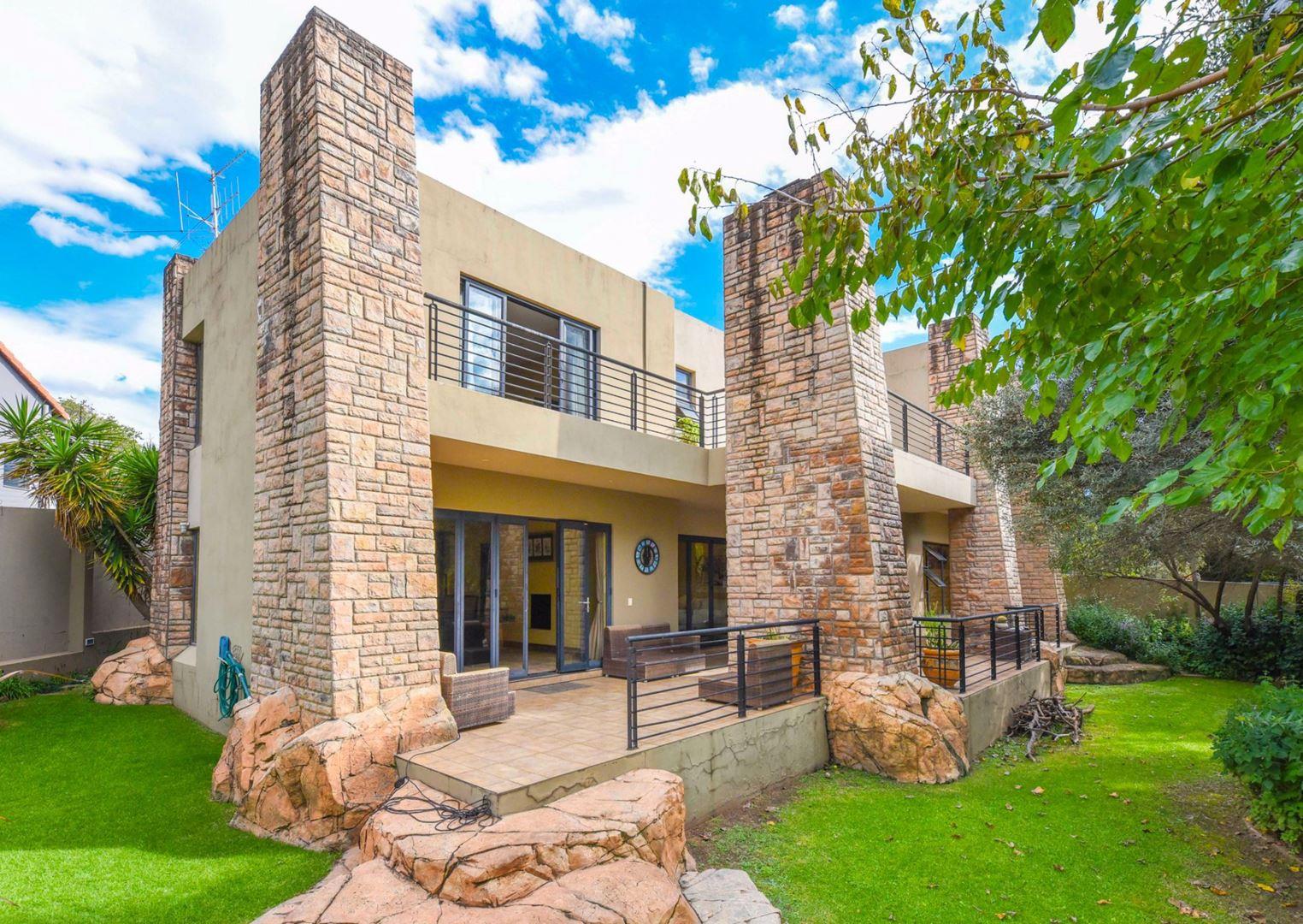 4 Bedroom House for sale in Beverley 15 Riverside Rd P24111199155