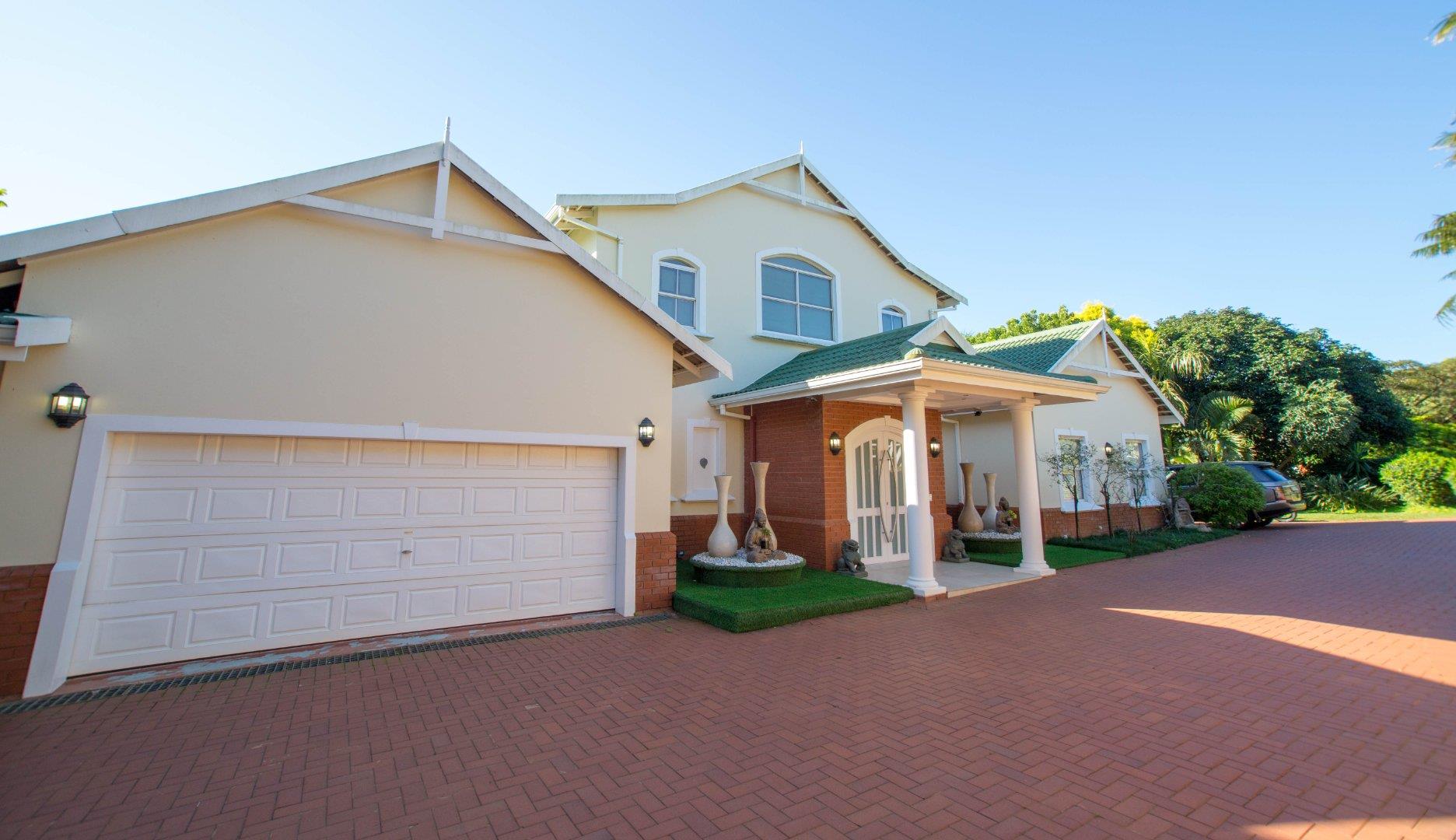 Mount Country Club Estate Property Property and houses to