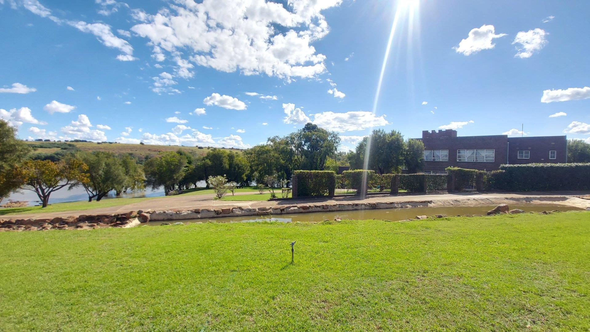 Farm for sale in Vaal Bank P24111211825