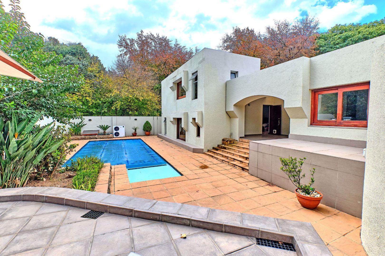 5 Bedroom House for sale in Vandia Grove P24111218700