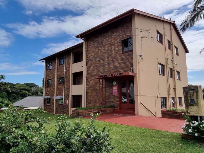 2 Bedroom Apartment / Flat for Sale in Port Shepstone Central