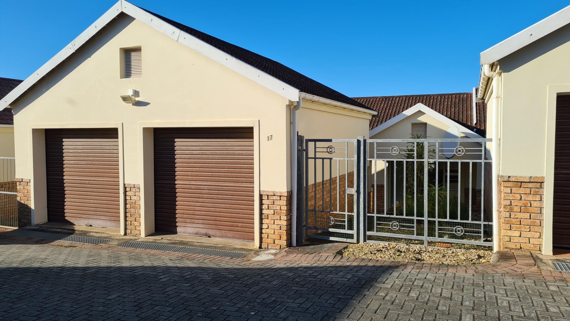 Beacon Bay Property Property and houses to rent in Beacon Bay