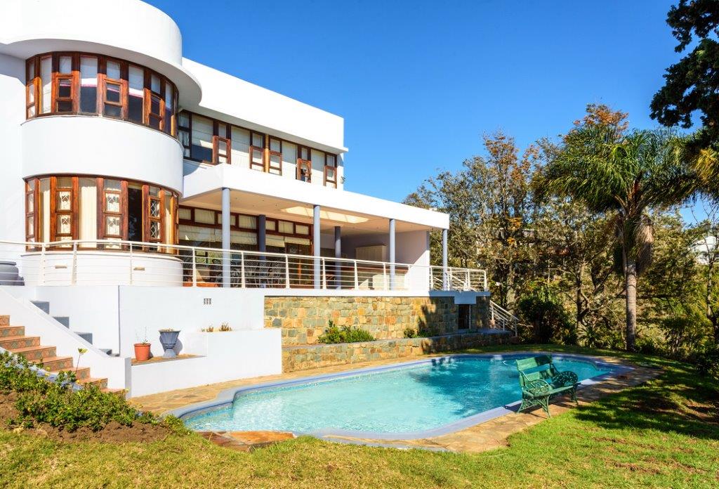 4 Bedroom House for sale in Bonnie Doon P24111222334