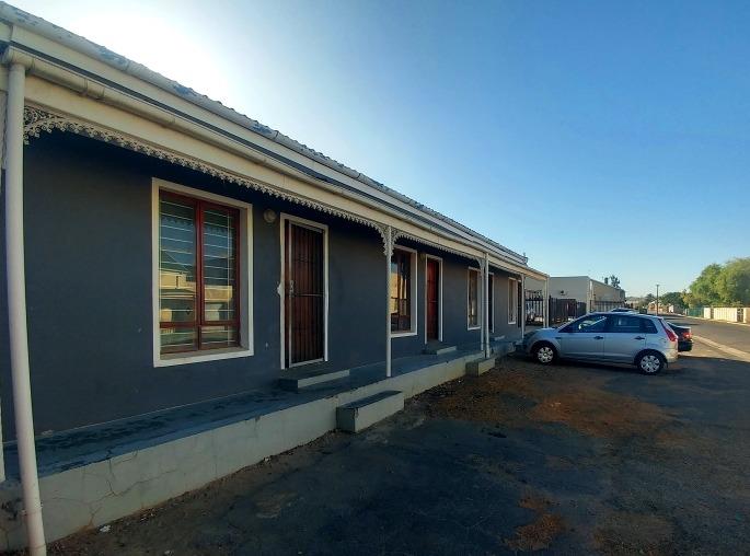 Commercial property for sale in Moorreesburg P24111226567