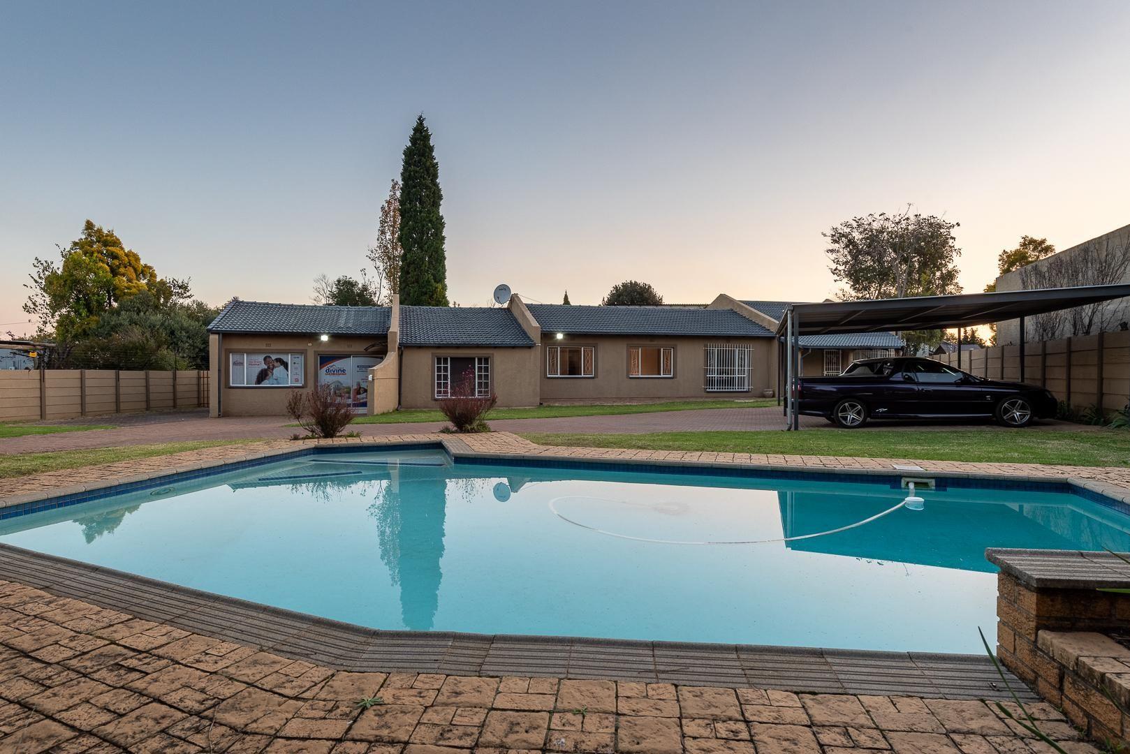 Brackendowns Property Commercial property for sale in Brackendowns