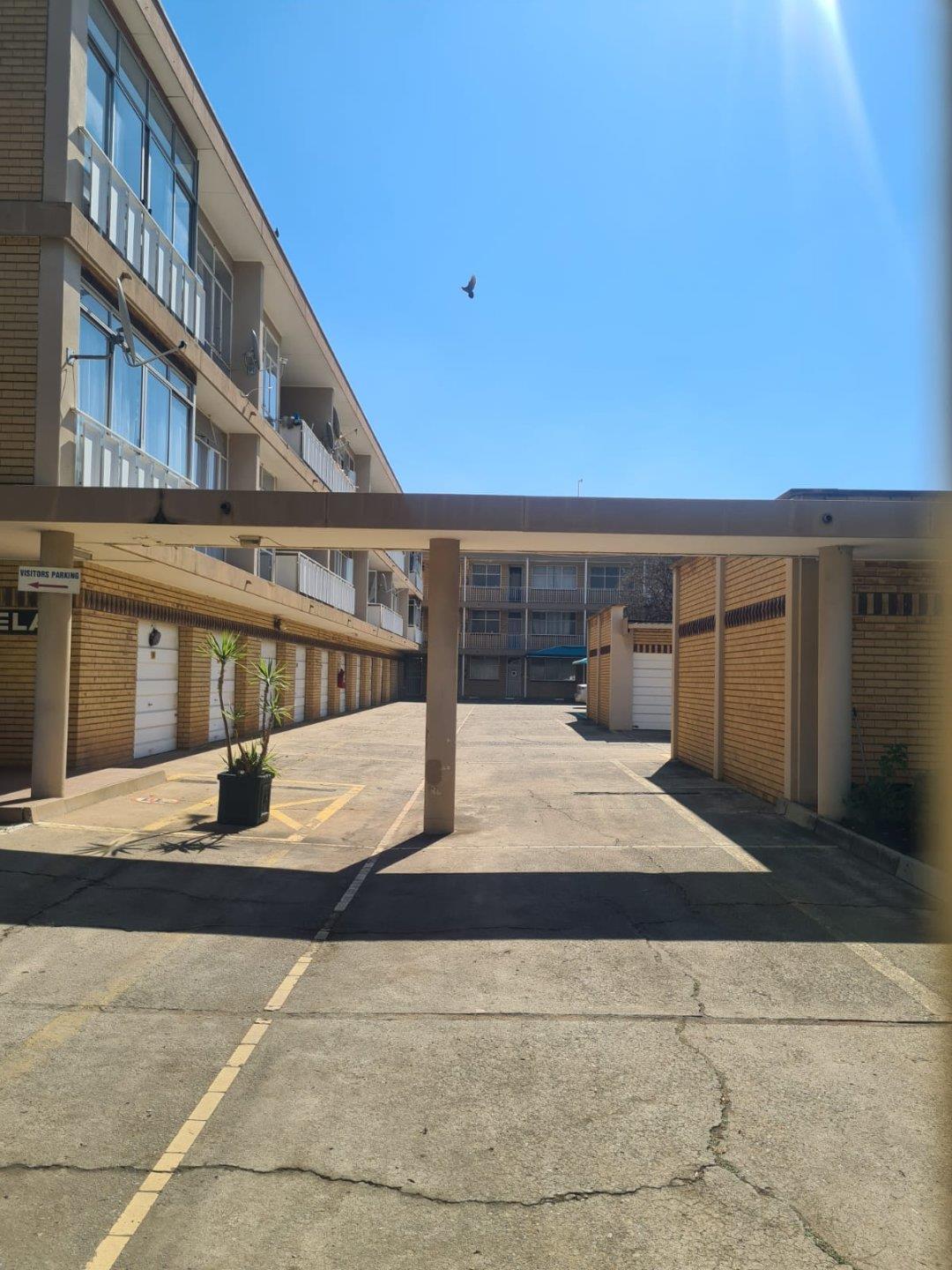 2 Bedroom Apartment / flat for sale in Three Rivers Proper P24111231793