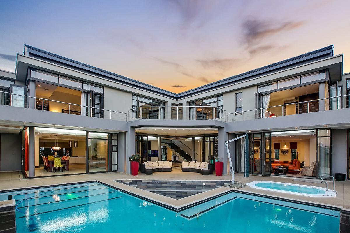 5 Bedroom House for sale in Saddlebrook Estate P24111245256