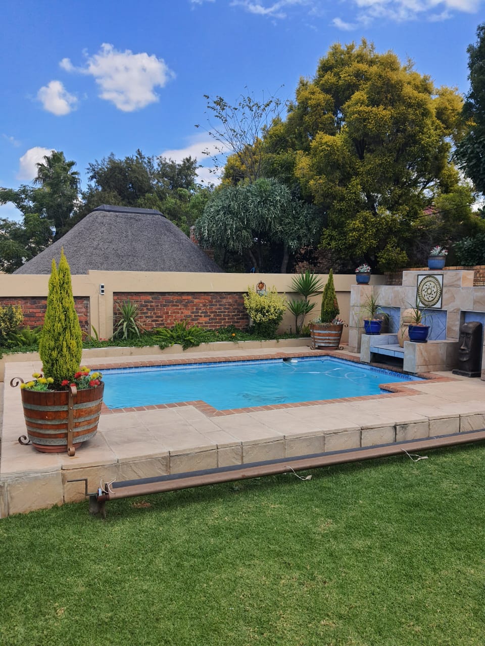 3 Bedroom House for sale in Vanderbijlpark SE 4 P24111282895