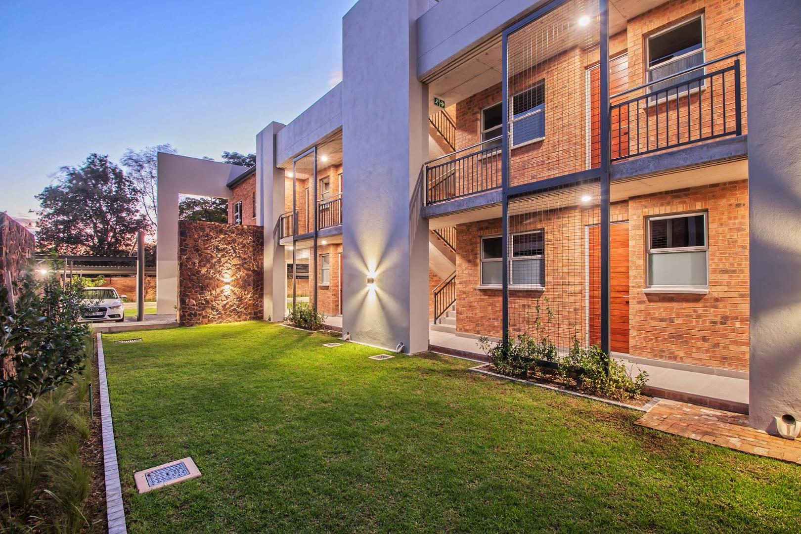 2 Bedroom Apartment / flat to rent in Menlo Park P24111288562