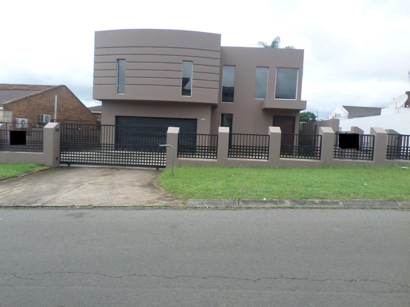 4 Bedroom House for sale in Mountain Rise P24111292110