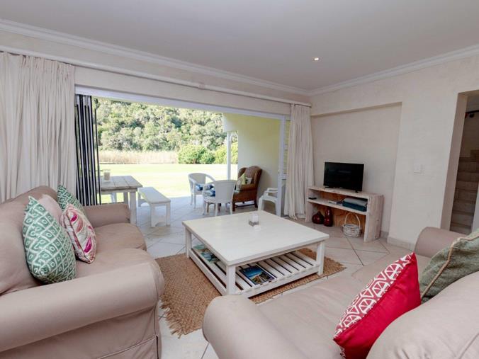 4 Bedroom House to Rent in River Club