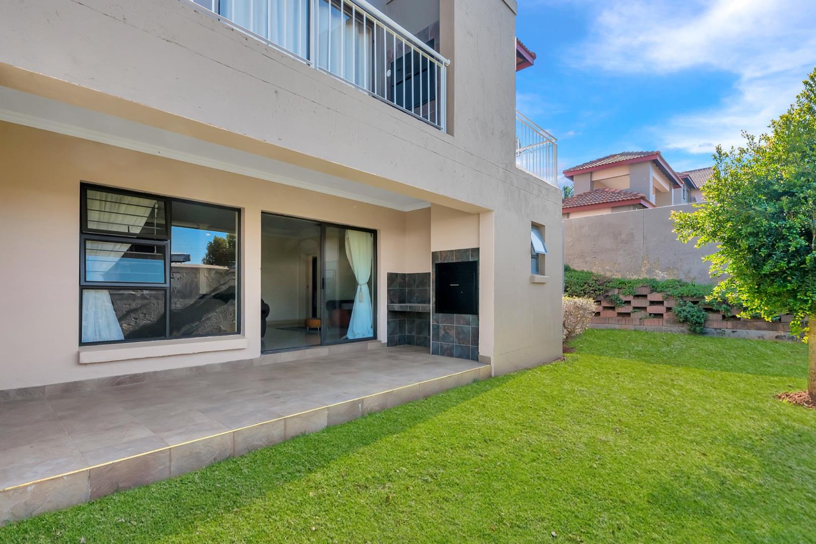 3 Bedroom Apartment / flat for sale in Little Falls P24111314526