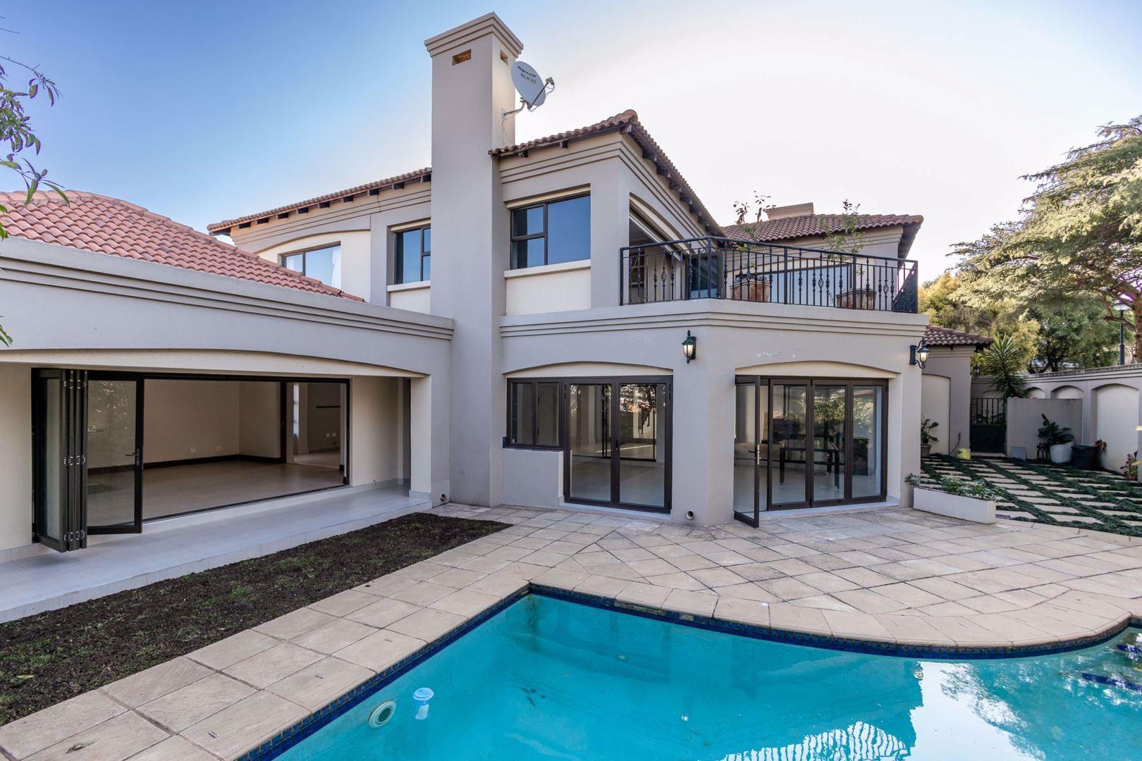 5 Bedroom House for sale in Eagle Canyon Golf Estate 1140 Muirfield Drive P24114496715