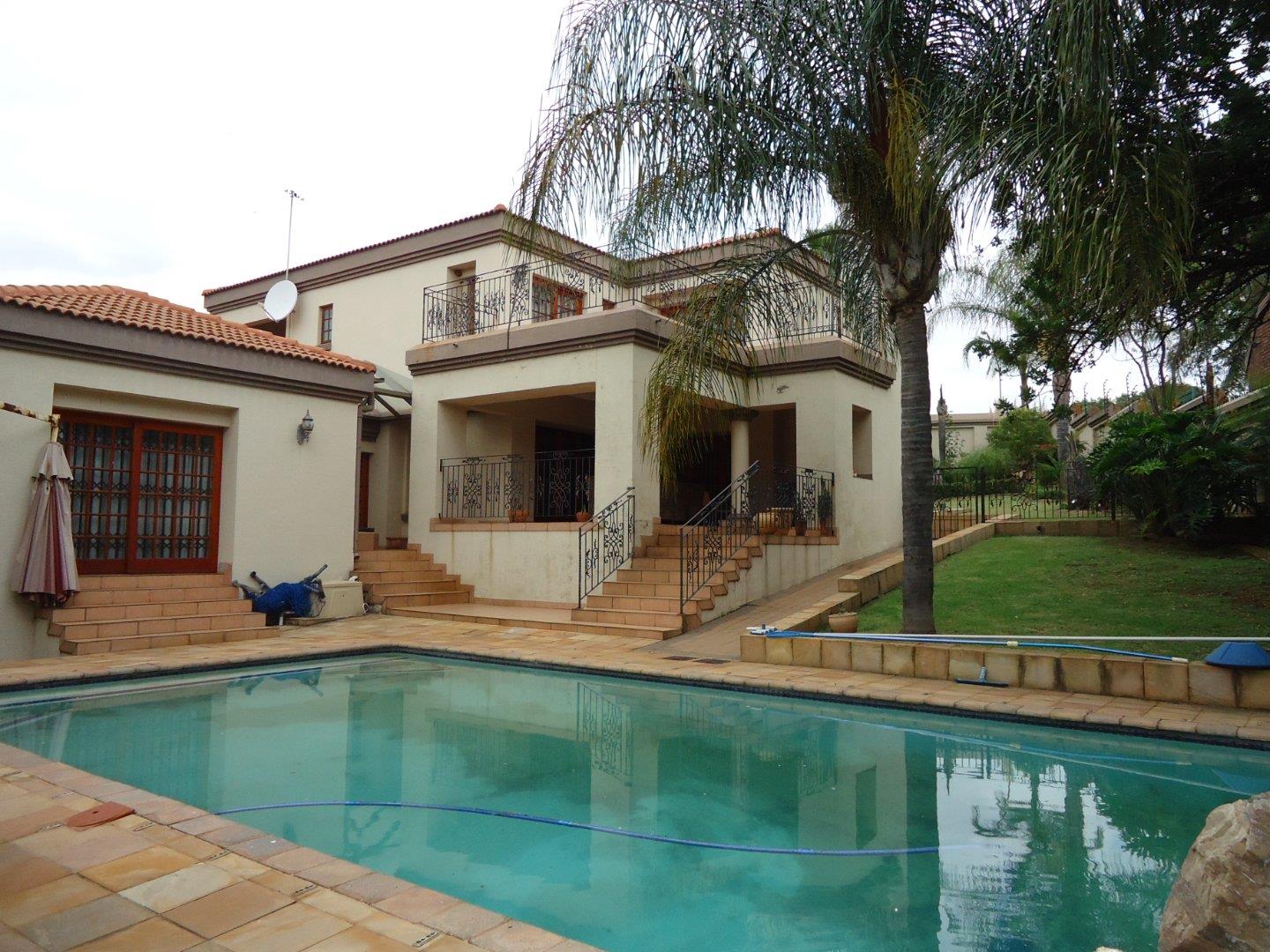 5 Bedroom House for sale in Monument Park P24111362319