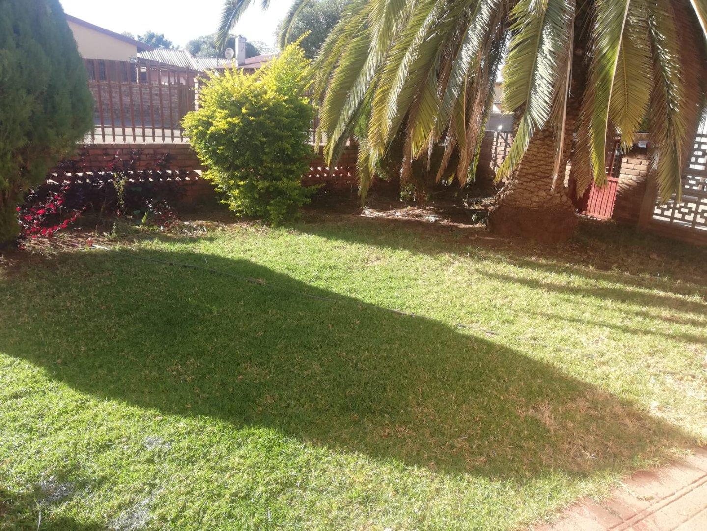 3 Bedroom House for sale in Lebowakgomo Zone A P24111377166