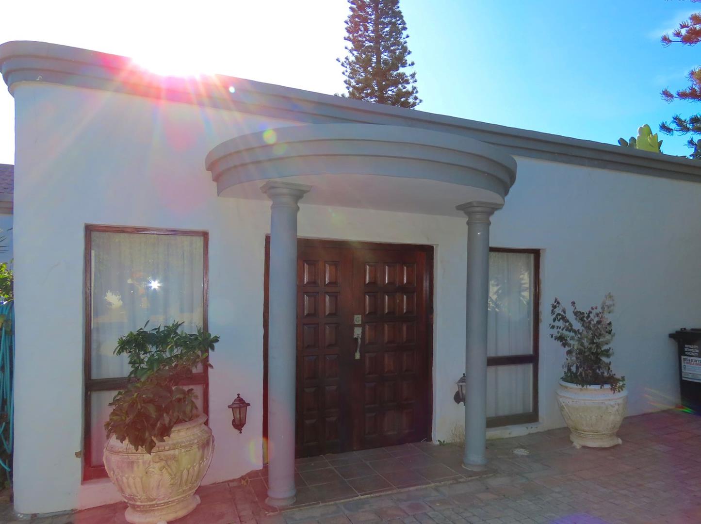 5 Bedroom House for sale in Blue Bend P24111377306