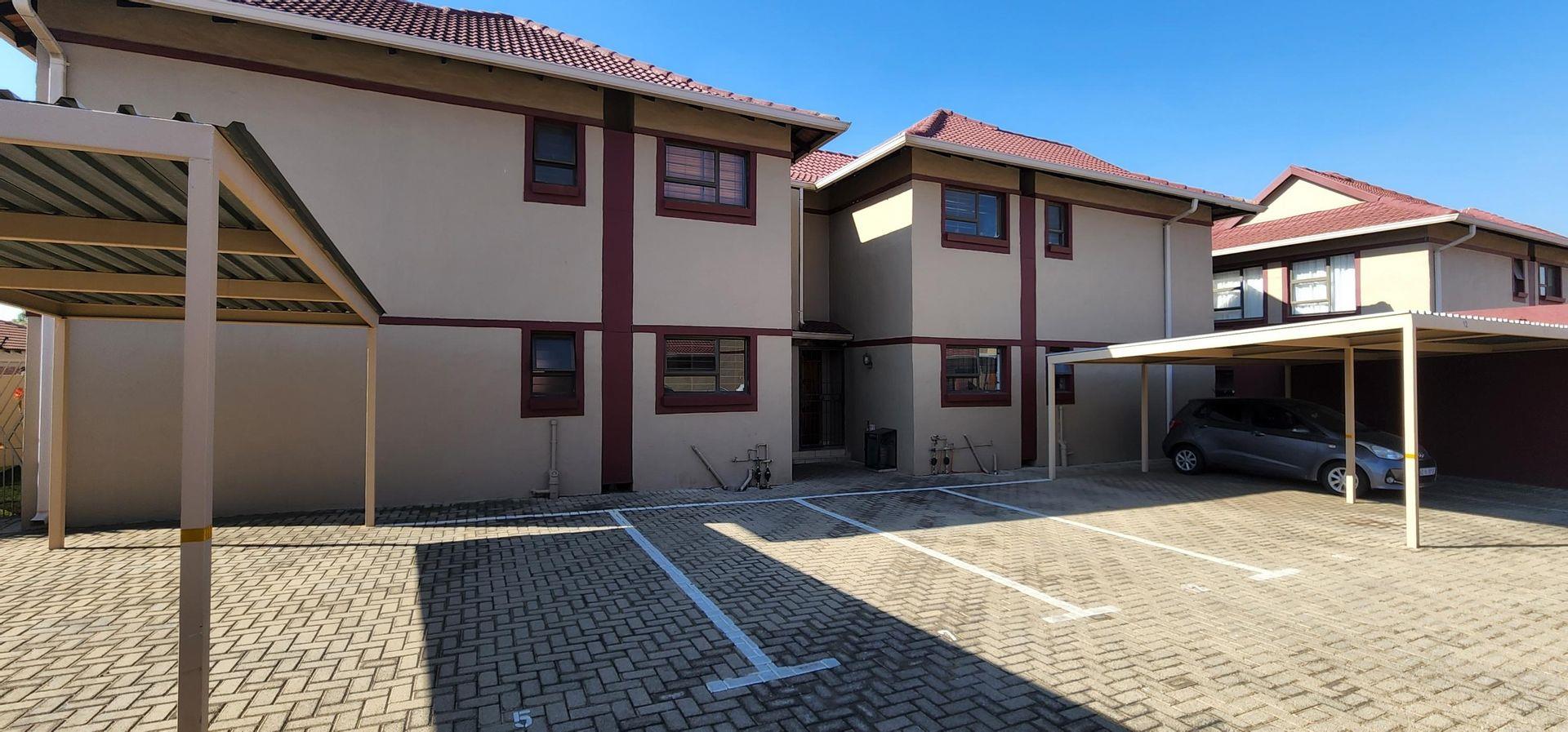 Townhouses to rent in Alberton Alberton Property