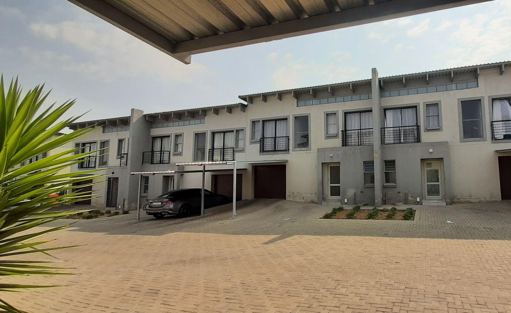 3 Bedroom Apartment / flat for sale in Albertsdal 32 Lemon Thorn