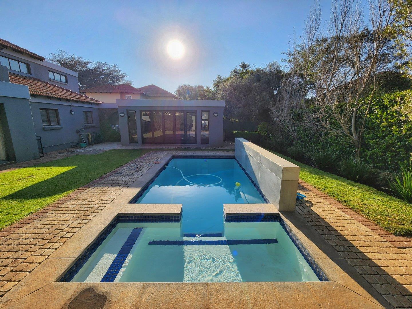 5 Bedroom House for sale in Willow Acres 1 Shrike Street P24113095418