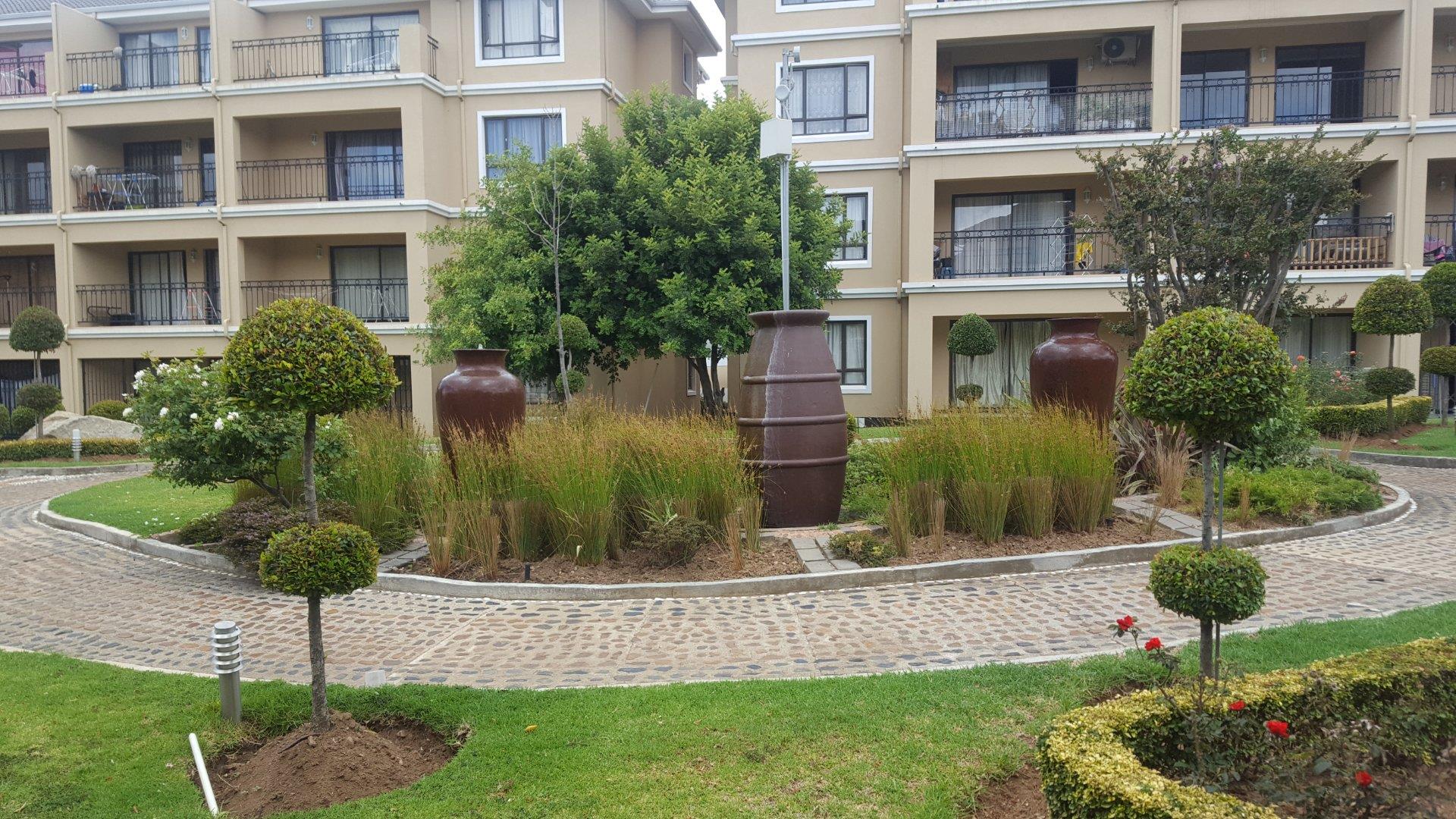 2 Bedroom Apartment / flat for sale in Erand Gardens 7 Hill Of Good