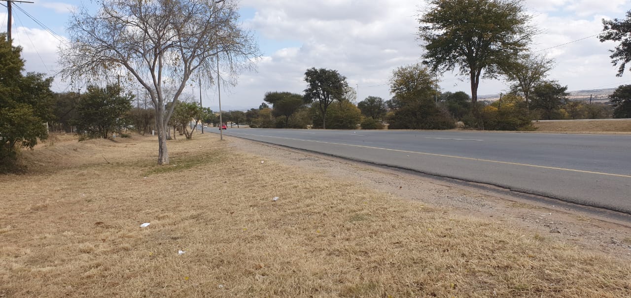 Commercial property for sale in Southern Gateway P24111395057