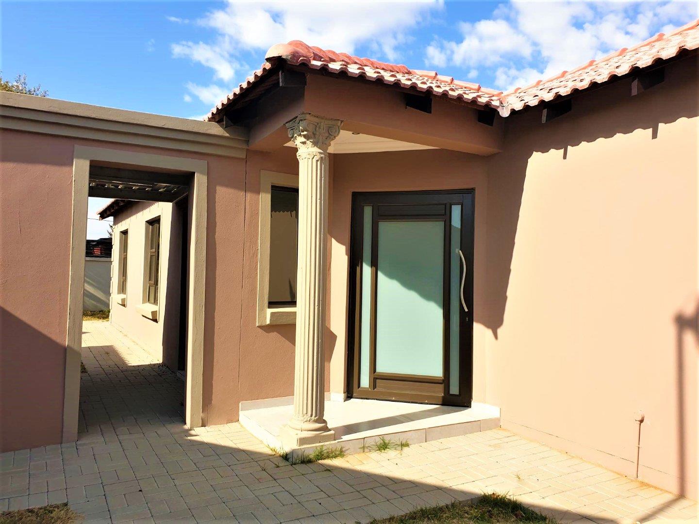 Mandela View, Bloemfontein Property Property and houses for sale in