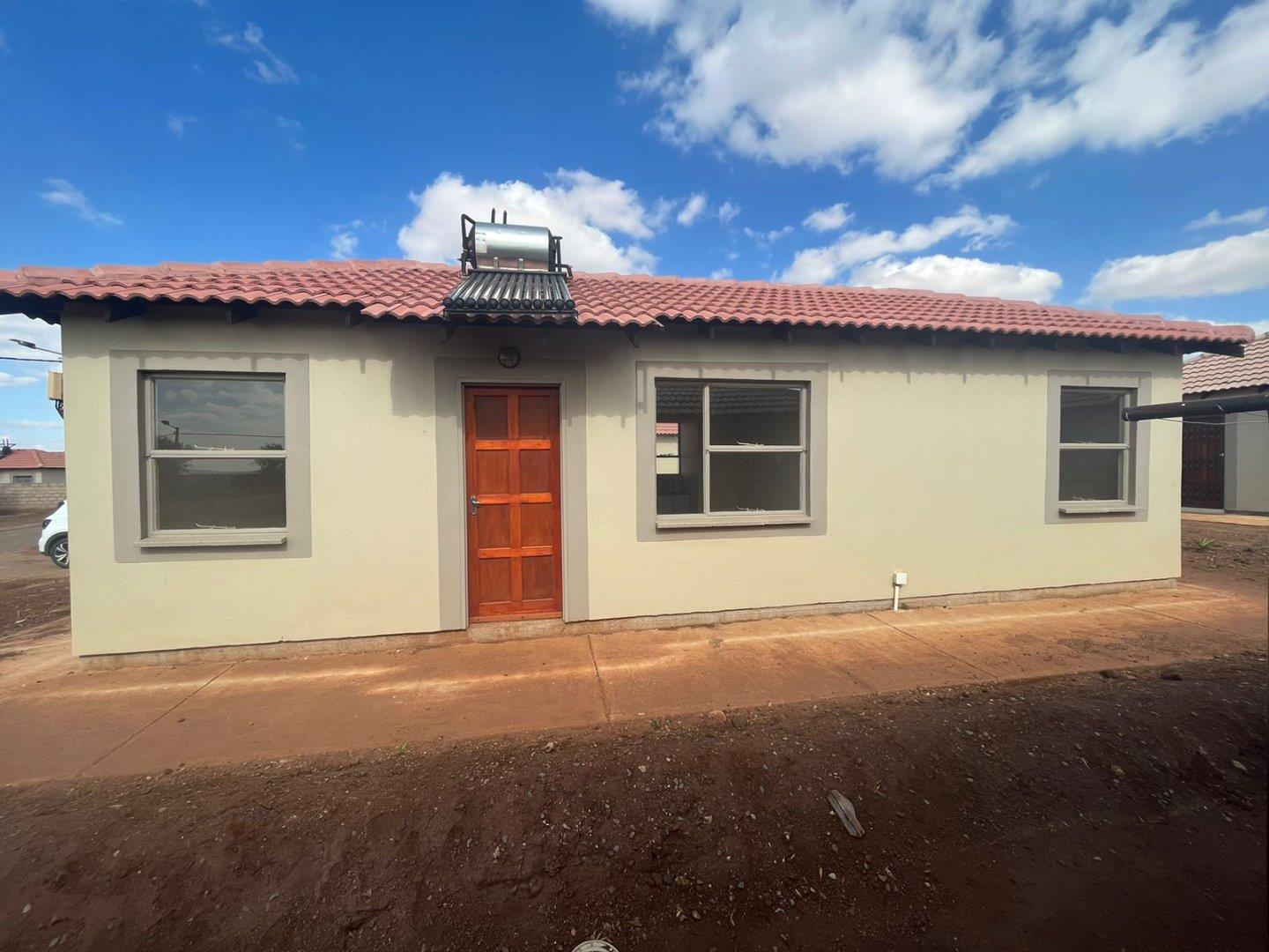 Lufhereng Property Property and houses for sale in Lufhereng