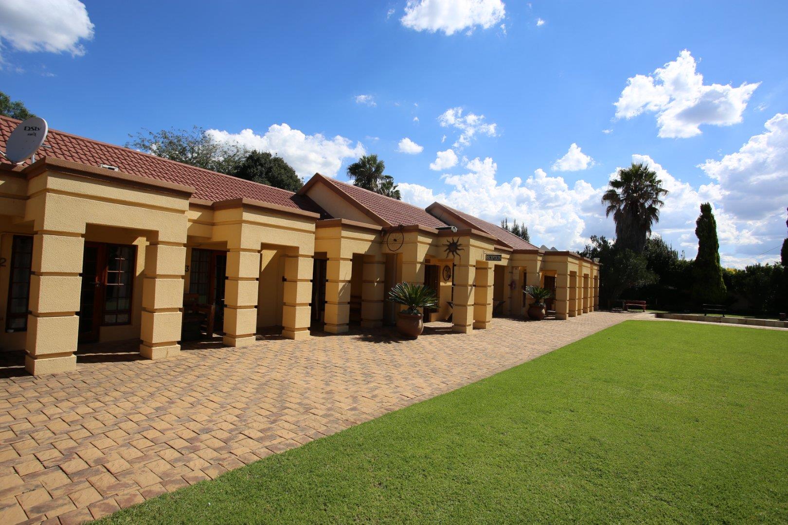 Commercial property for sale in Three Rivers P24111434530