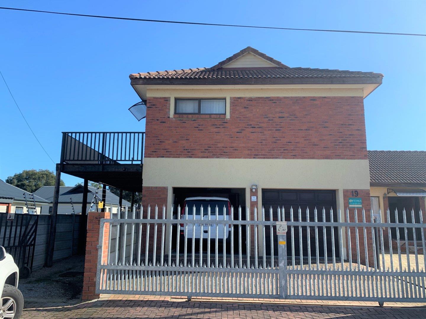 South Property Apartments / flats to rent in South