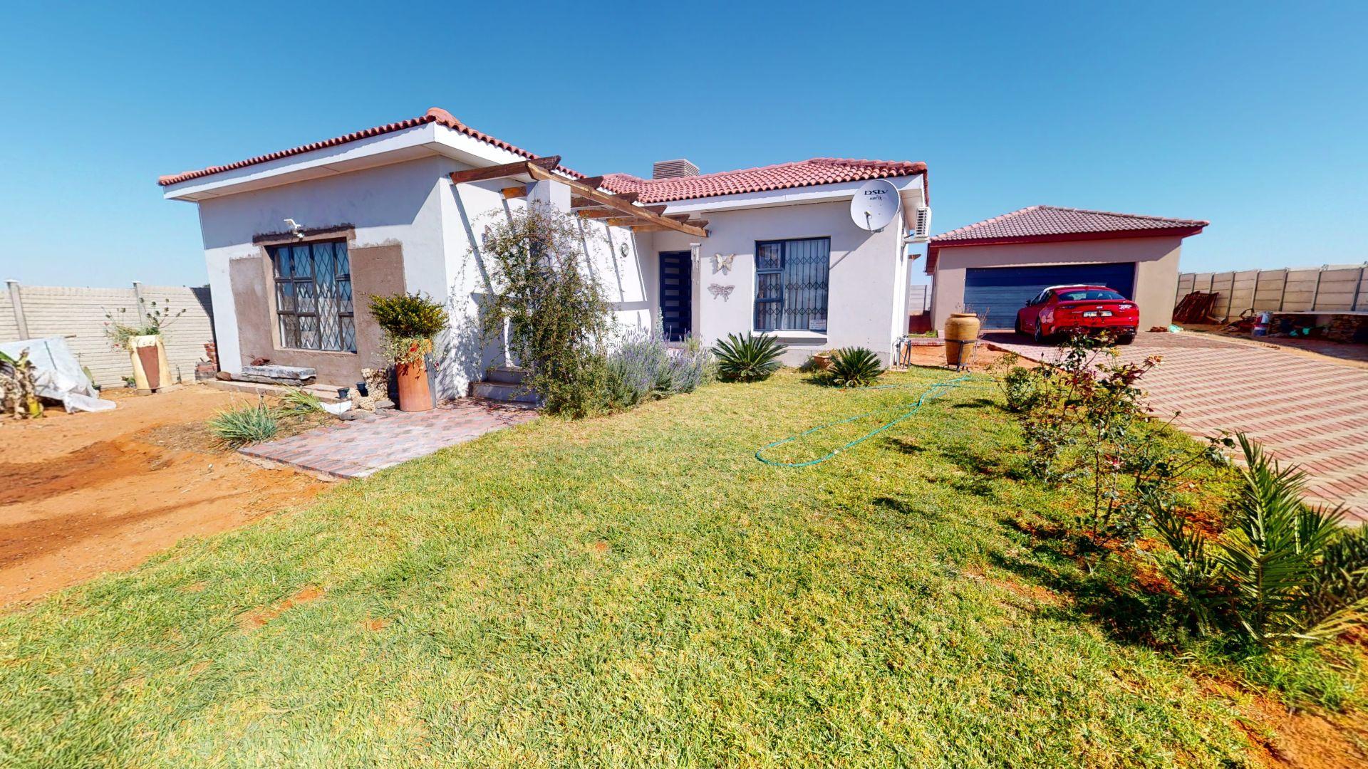 3 Bedroom House for sale in Blydeville 11 Bilboa Avenue P24111468396