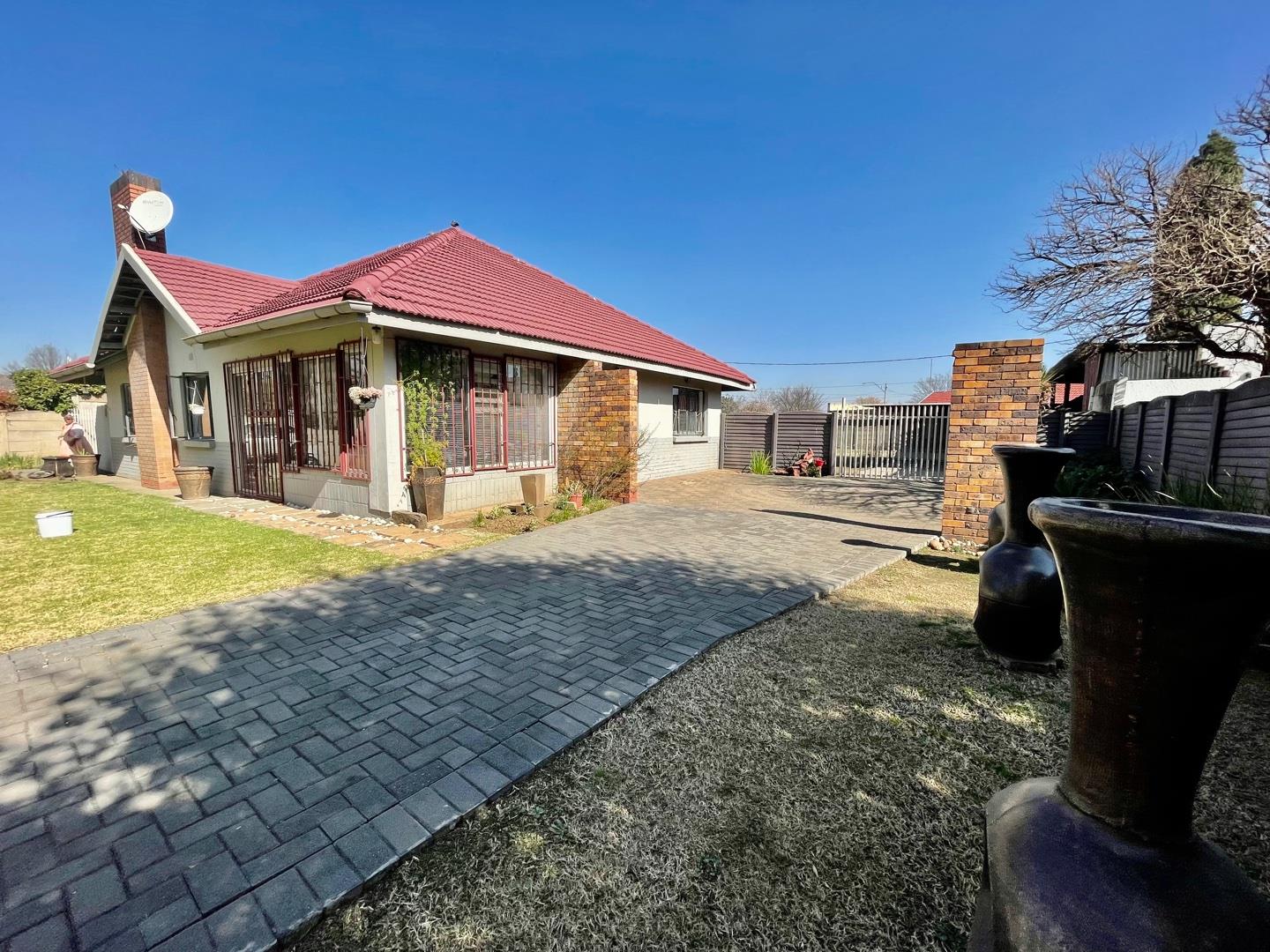 Three Rivers Property Property and houses for sale in Three Rivers Page 19