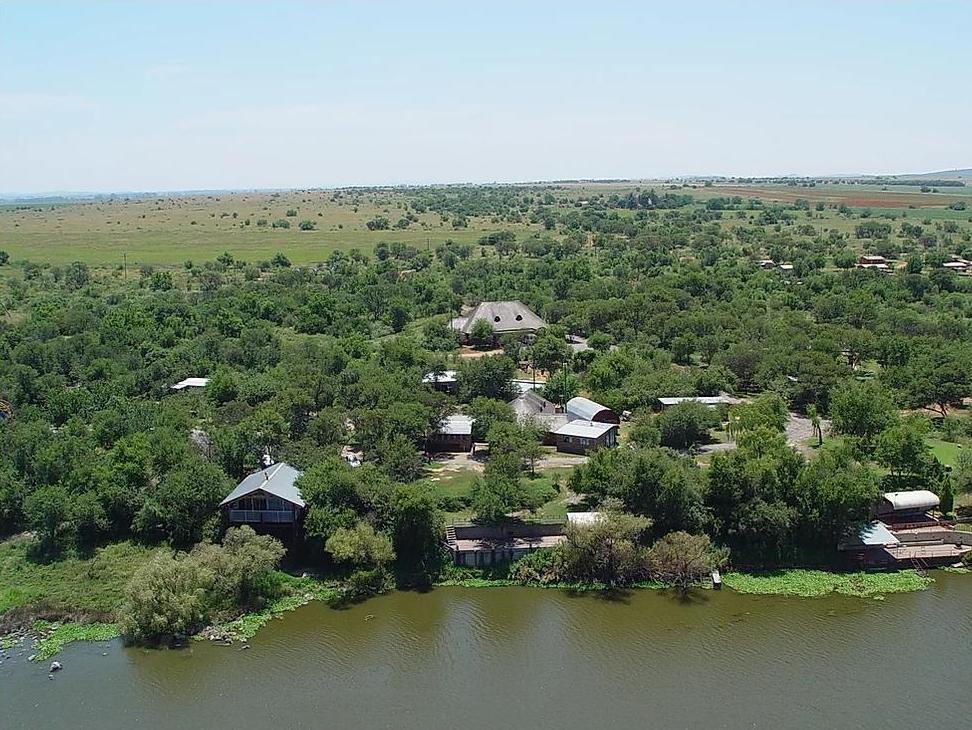 Commercial property for sale in Potchefstroom Rural P24108563224