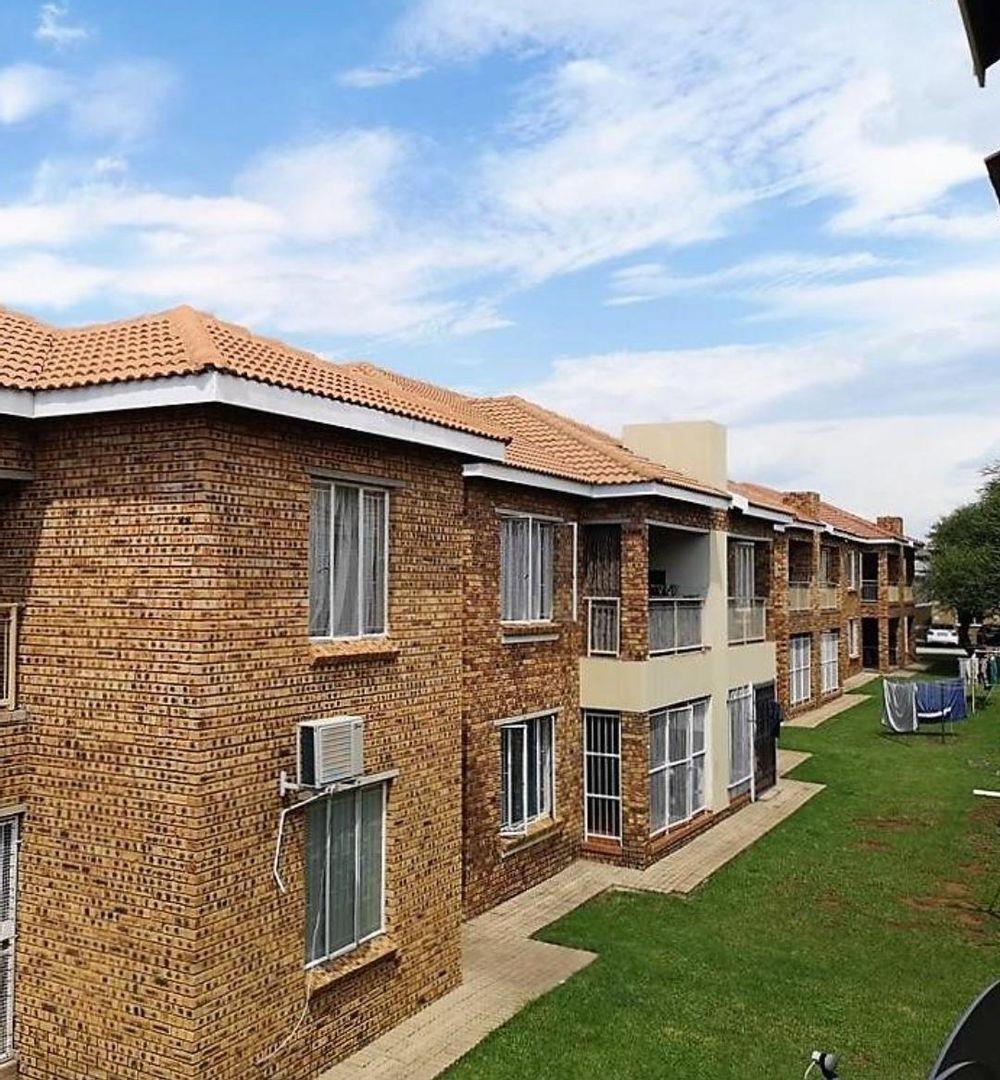 3 Bedroom Apartment / flat for sale in Brits Central P24110722961