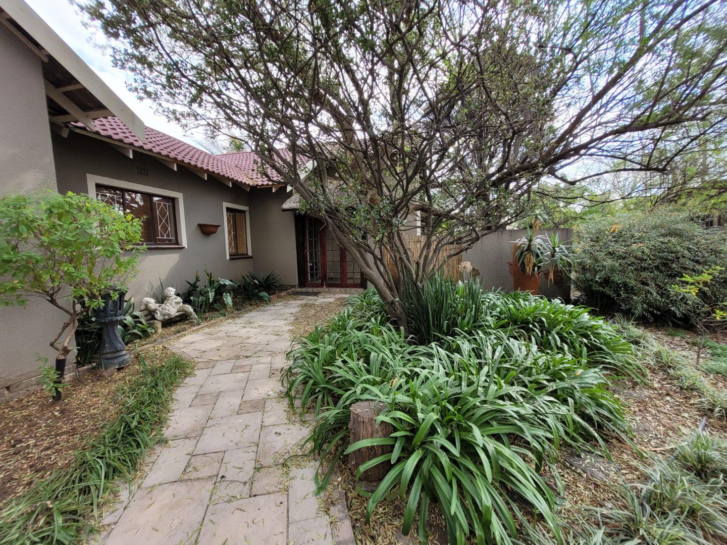 Bonaero Park Property Property and houses for sale in Bonaero Park